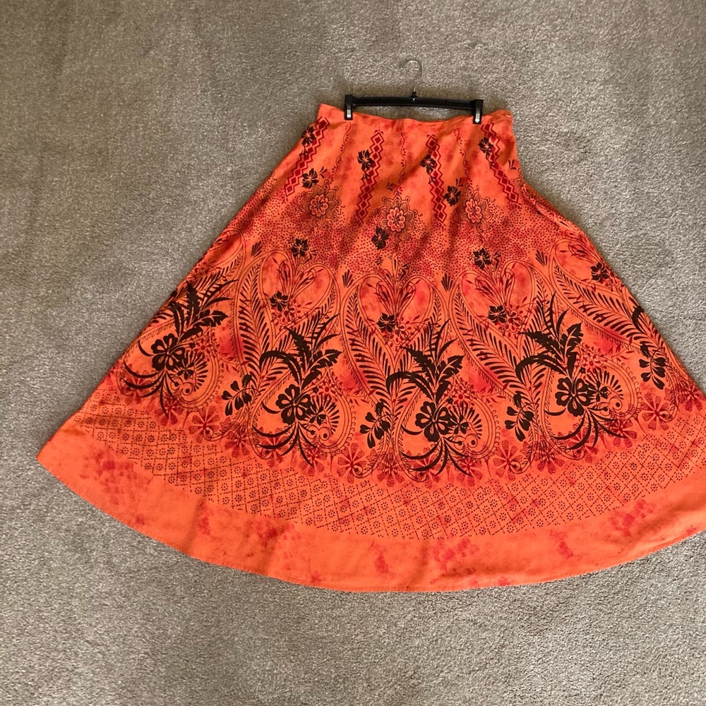 Cold water Creek Maxi skirt- size large